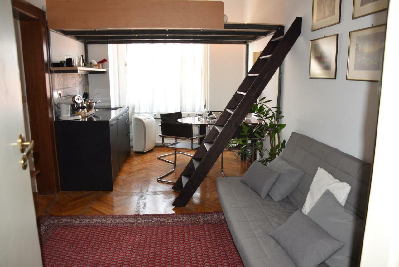 Lawyers Loft In Heritage Skyscraper Ljubljana Exterior foto